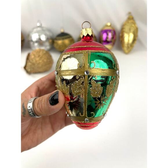 Lot of 10 Holiday Ornaments Christmas Glitter Bulbs Balls Pinecone Gold - Picture 8 of 16